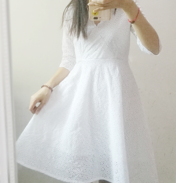 Casual V Neck Beautiful Lace Embroidered Pure Cotton White Dress with Large Hem Skirt Sun Skirt