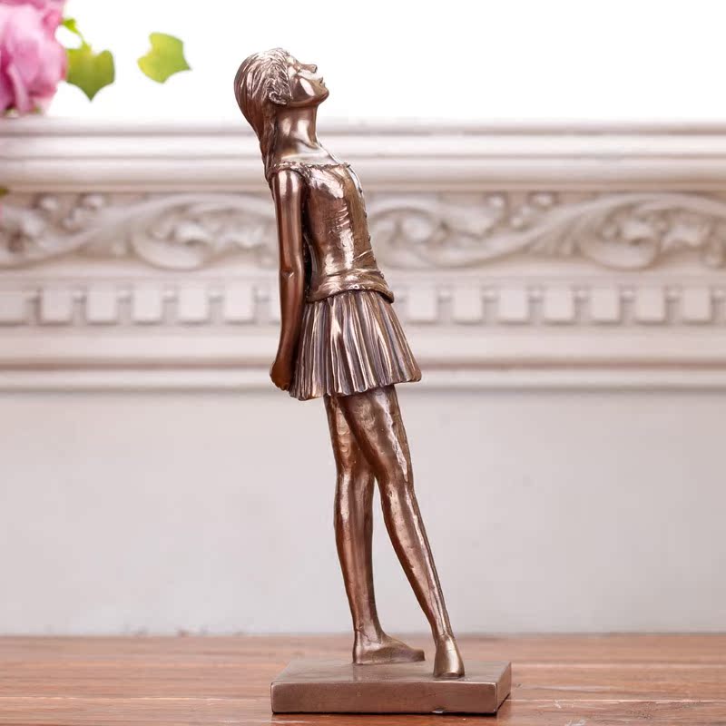 ��������Ҿ���ƷСŮ���ڼ�m020