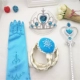 Frozen Aisha Princess Magic Wand Crown Wig Găng tay Cô gái Phụ kiện Phụ kiện Đạo cụ Quà tặng cho trẻ em kep toc Phụ kiện tóc