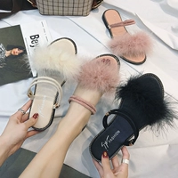 Hai đôi sandal nữ 2018 hè mới đi biển đi giày lông sandal đế bệt giày vascara