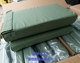 04 mặt đất và không khí Gối xác thực Jihua 3534 Nhà máy 04 gối Gối người đàn ông độc thân chăm sóc sức khỏe quân sự với các sản phẩm tóc màu xanh lá cây - Gối gối ôm cao su non Gối