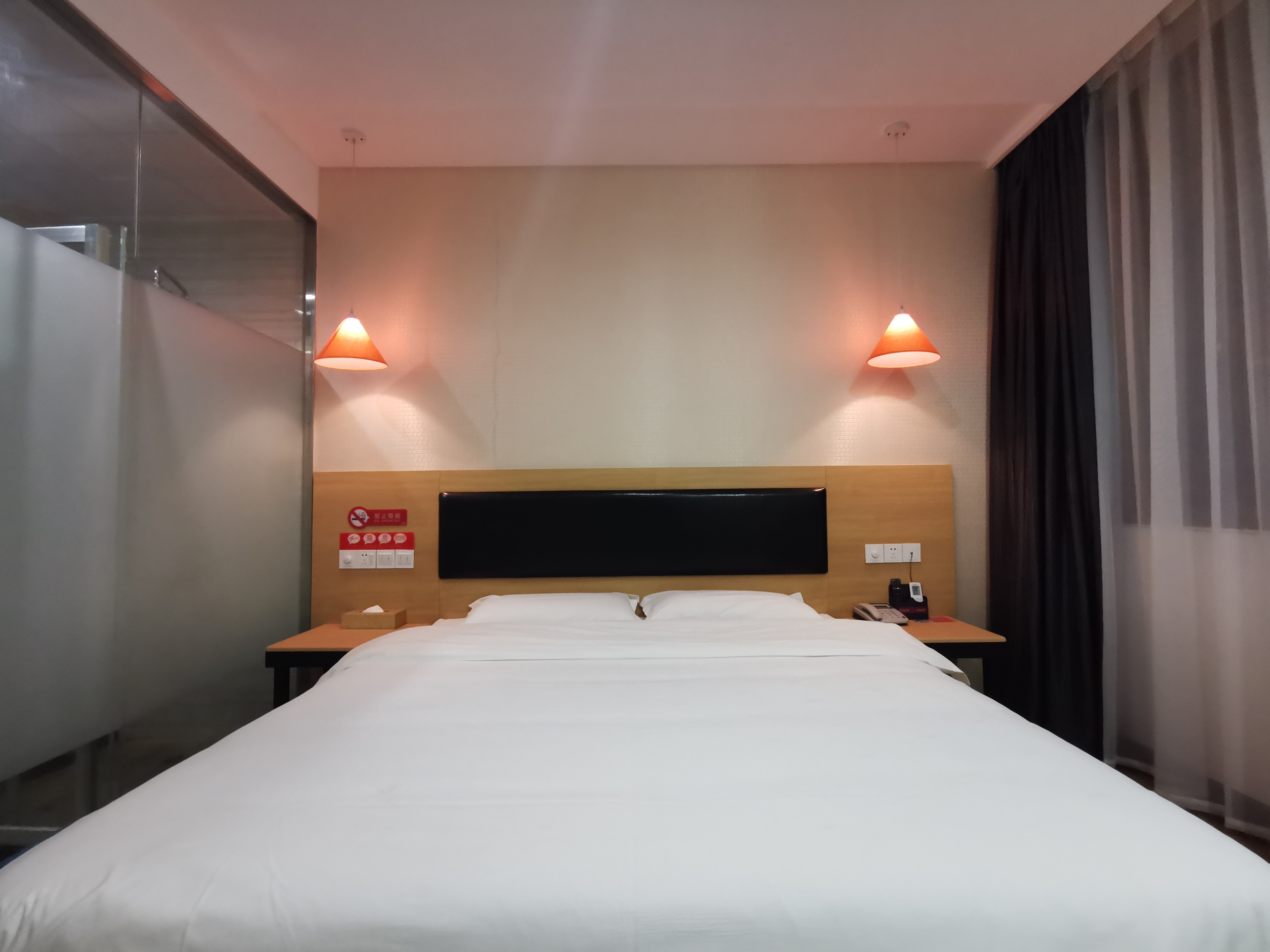 Shangguest Youhotel Guangdong Bogor South China's lush train station store special price room