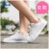 Giày dép Hongxing Erke giày nữ 2019 mới mùa xuân thấp để giúp giày thể thao màu trắng giày thông thường giày nữ màu trắng hoang dã giày sneaker nữ hot trend 2021 Dép / giày thường
