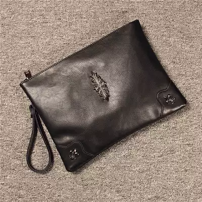 Japan and South Korea trend handbag men's 2018 new large-capacity soft leather rivet clutch fashion one-shoulder messenger bag casual