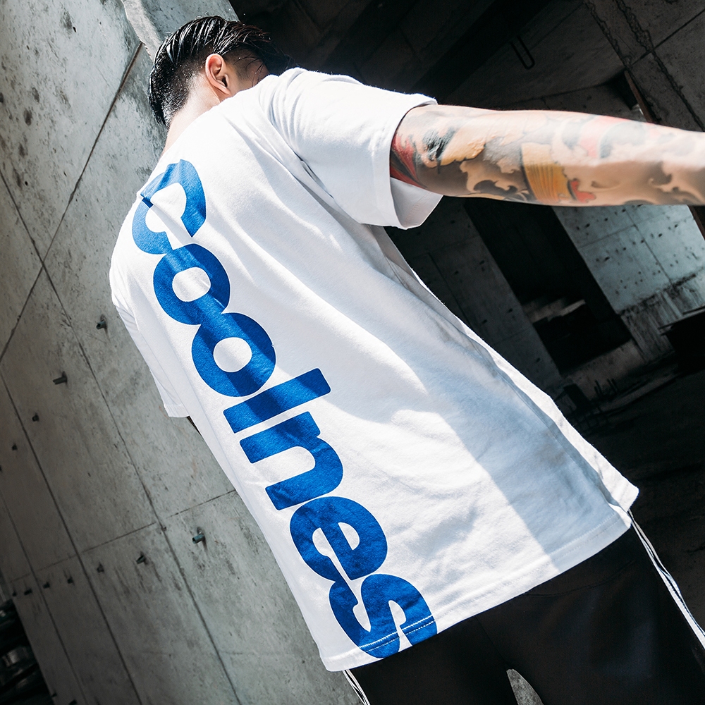 港风潮牌街头百搭简约字母印花青少年短袖T恤男女半袖情侣体恤tee