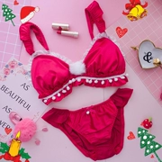 Bra Red Christmas Christmas Celemony Day Soft Girl Hair Ball Triangle No Trace Thoải mái Ngủ No Steel Circle Bra Set