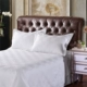 Khách sạn bệnh viện khách sạn gia đình khách sạn câu lạc bộ giường với bông satin trắng tinh khiết chín gối vuông