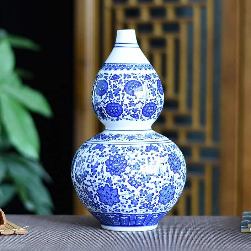 Jingdezhen ceramic blue and white porcelain vases, flower arrangement modern new Chinese style household adornment handicraft furnishing articles