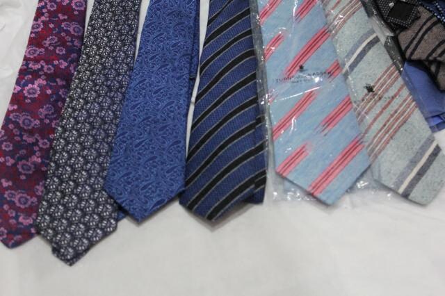 Turnbull & Asser Paisley Woven Silk Tie in Stock