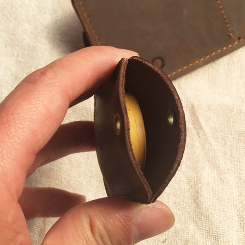 Кожаный картхолдер, индукционный брелок с гравюрой, делается под заказ