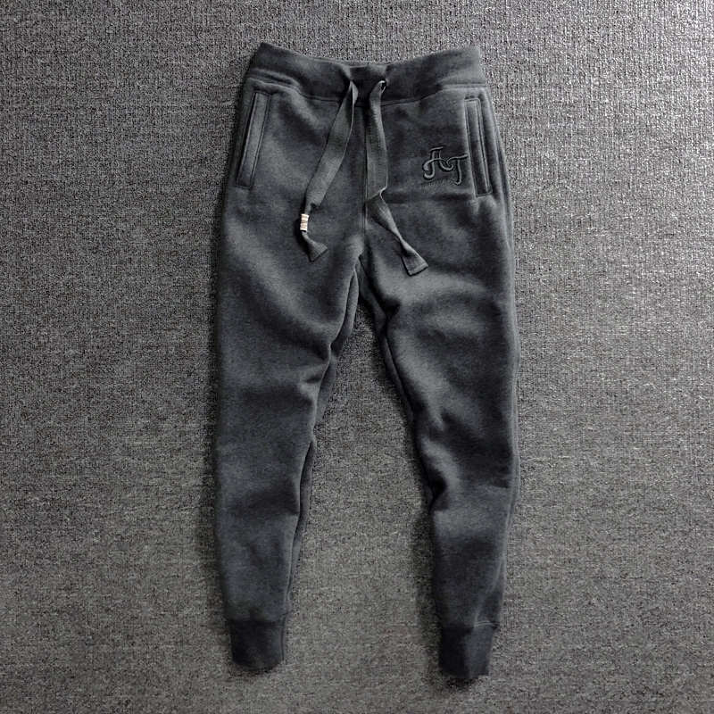 Autumn and Winter Jogger Pants with Fleece Lining, Thickened, Slim Fit, Tapered Men's Sweatpants with Fine Embroidery, Casual Sports Pants, Trendy Autumn and Winter Jogger Pants with Fleece Lining, Thickened, Slim Fit, Tapered Men's Sweatpants with Fine Embroidery, Casual Sports Pants, Trendy