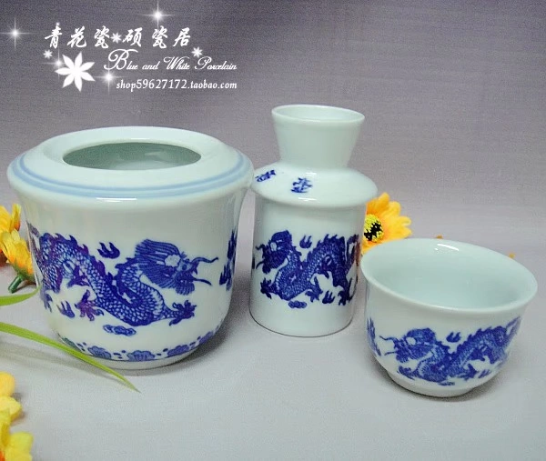 Jingdezhen Gốm sứ hâm nóng Bình nóng ấm Chai rượu vang Bộ rượu vang Shuanglong màu xanh và trắng Giảm giá