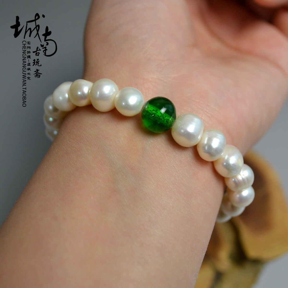 Pure natural pearl bracelets 21-hand hand bracelets Buddha beads Dongzhu Qinggong antique jewelry green glass