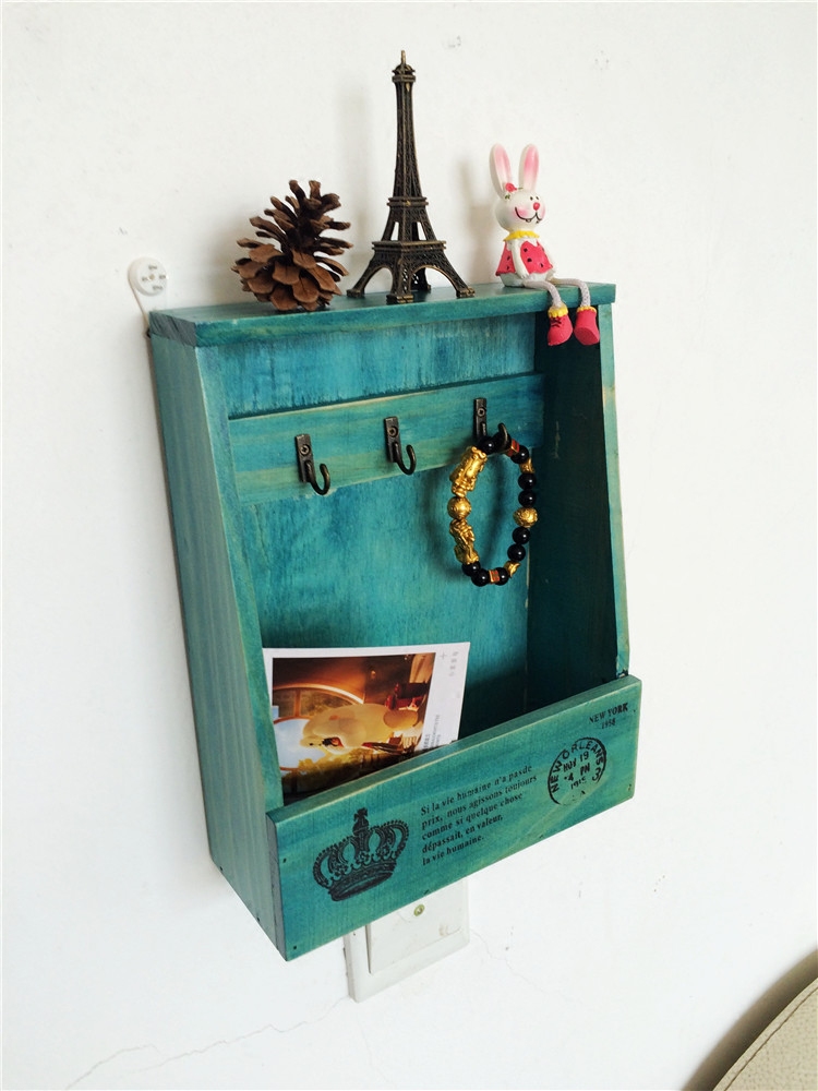 American solid wood door key box key box wall-mounted car key classification management mobile phone storage box