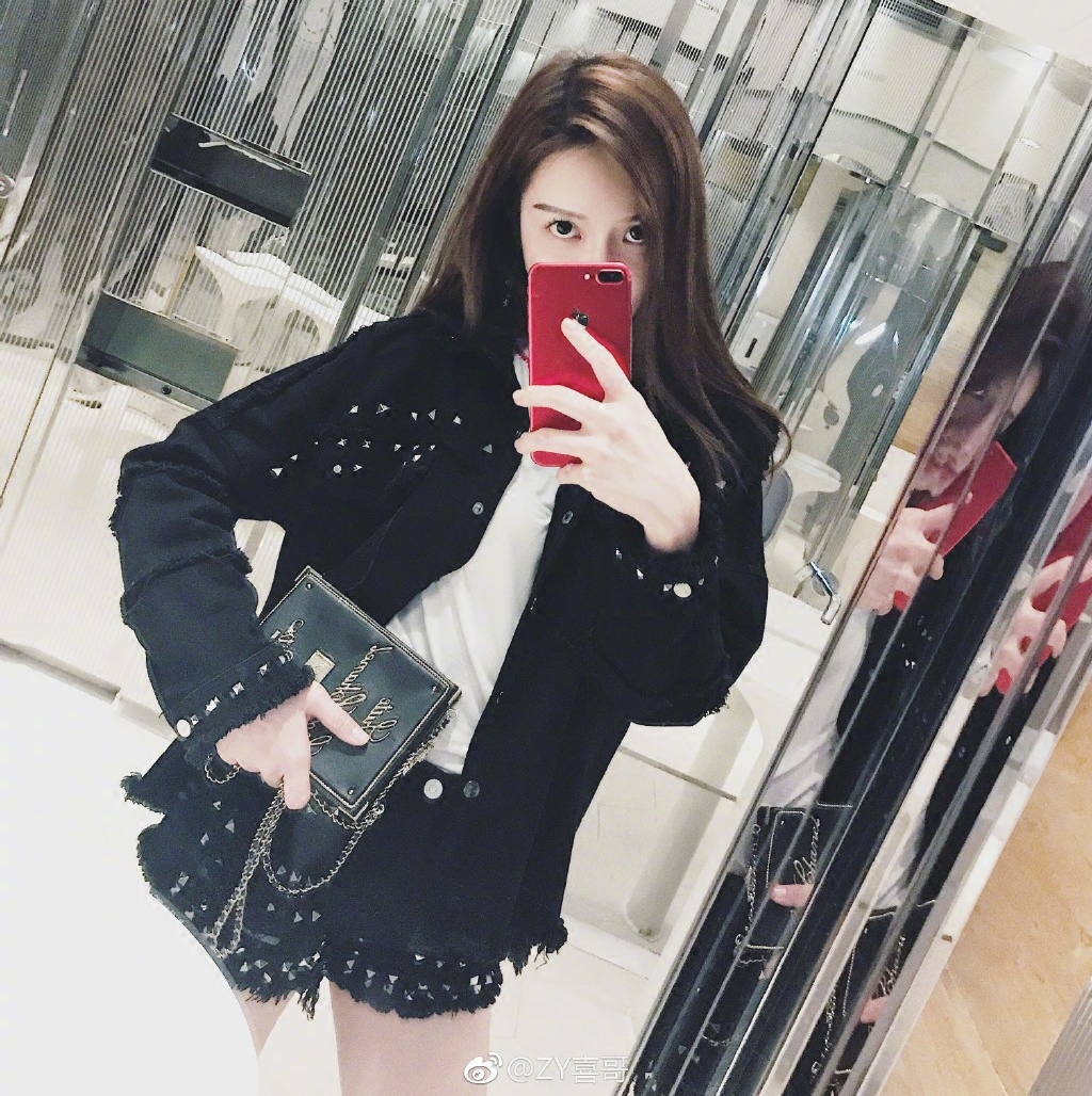 @ZY喜哥 休闲宽松bf风牛仔服秋季外套 铆钉黑色牛仔外套女