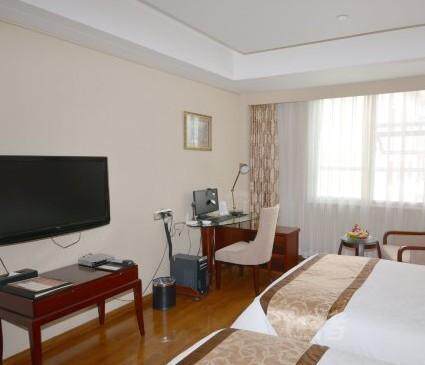 Yingtan Huasheng Hotel Deluxe Room (Twin Bed)-Credit Stay