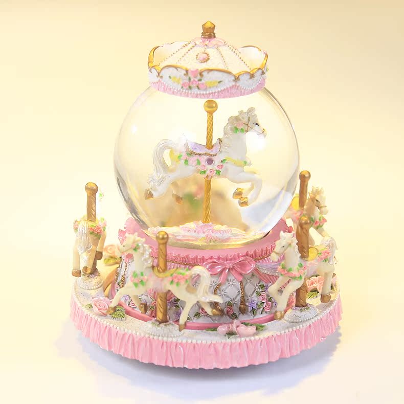 Carousel Crystal Ball Music Box Music Box music box with snowflake creative Christmas New Year to send girls and girlfriends