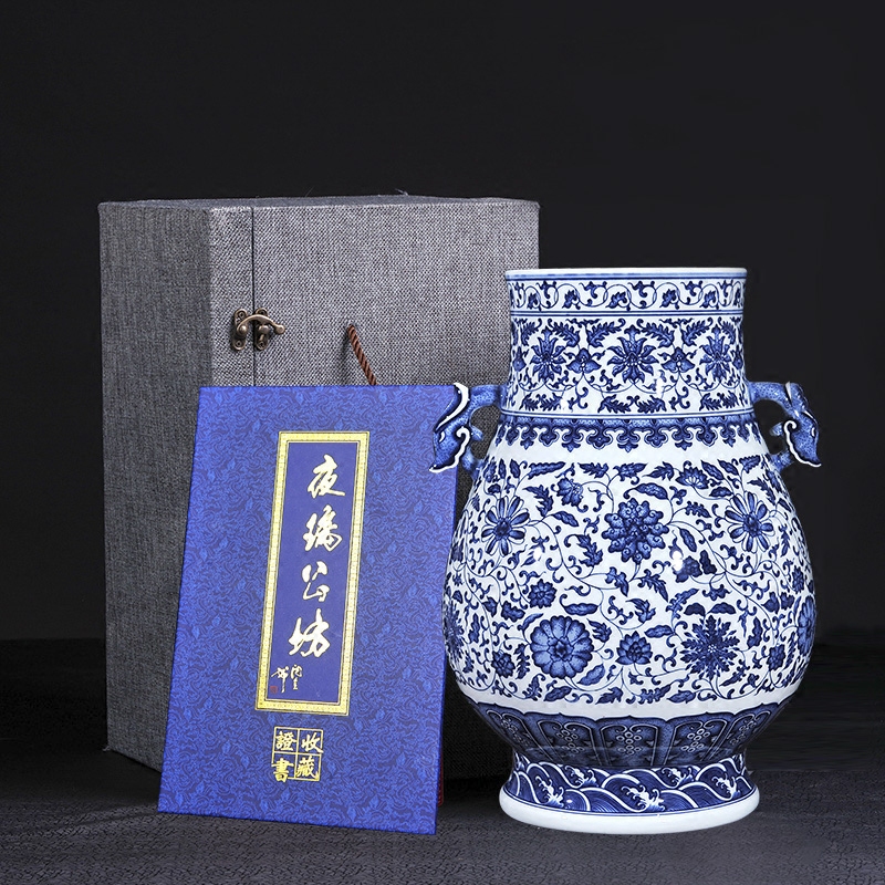 Jingdezhen ceramics vase of blue and white porcelain imitation the qing qianlong ears dragon statute of new Chinese style living room decoration