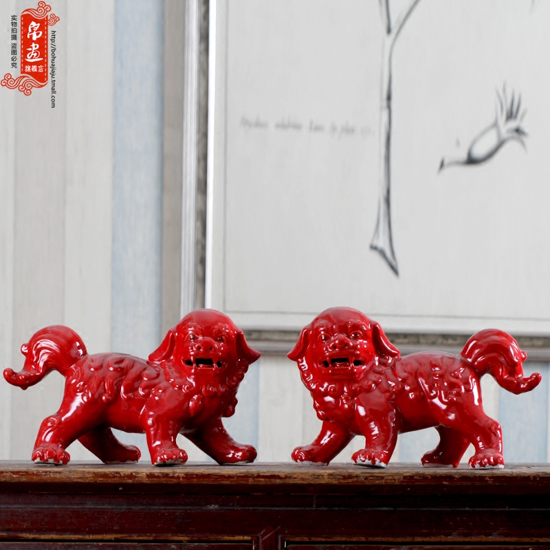 Jingdezhen ceramic lion furnishing articles Chinese style household soft adornment town curtilage sitting room study arts and crafts porcelain lion a pair