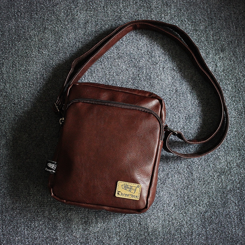 New threebox Korean version shoulder bag men's small satchel crossbody bag leisure travel bag mobile phone bag