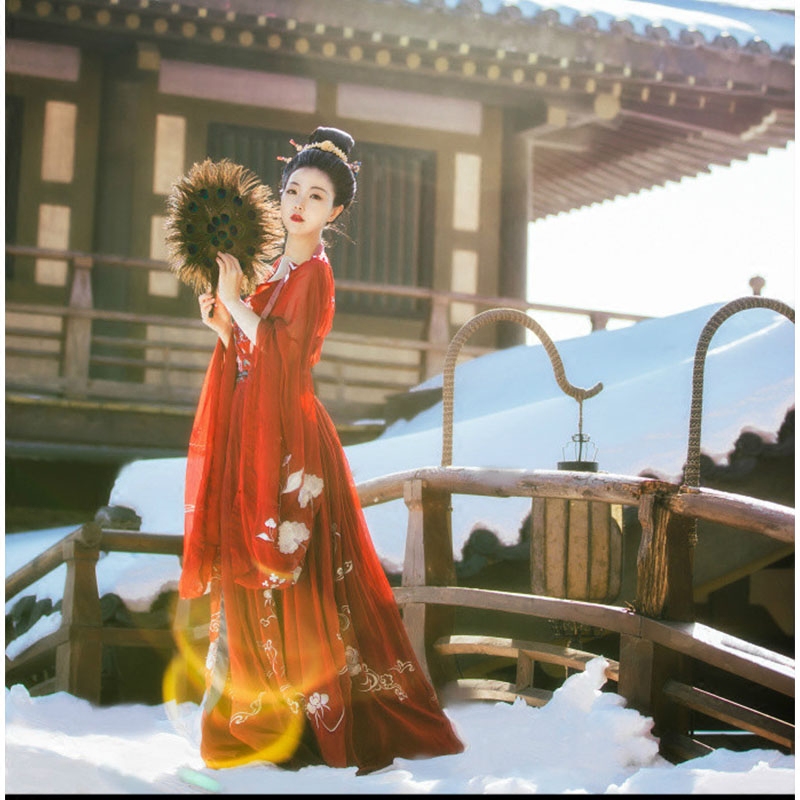 Photo studio photography wedding Hanfu Chinese costume costume wedding dress big red Han Tang wedding gorgeous trailing female costume wedding