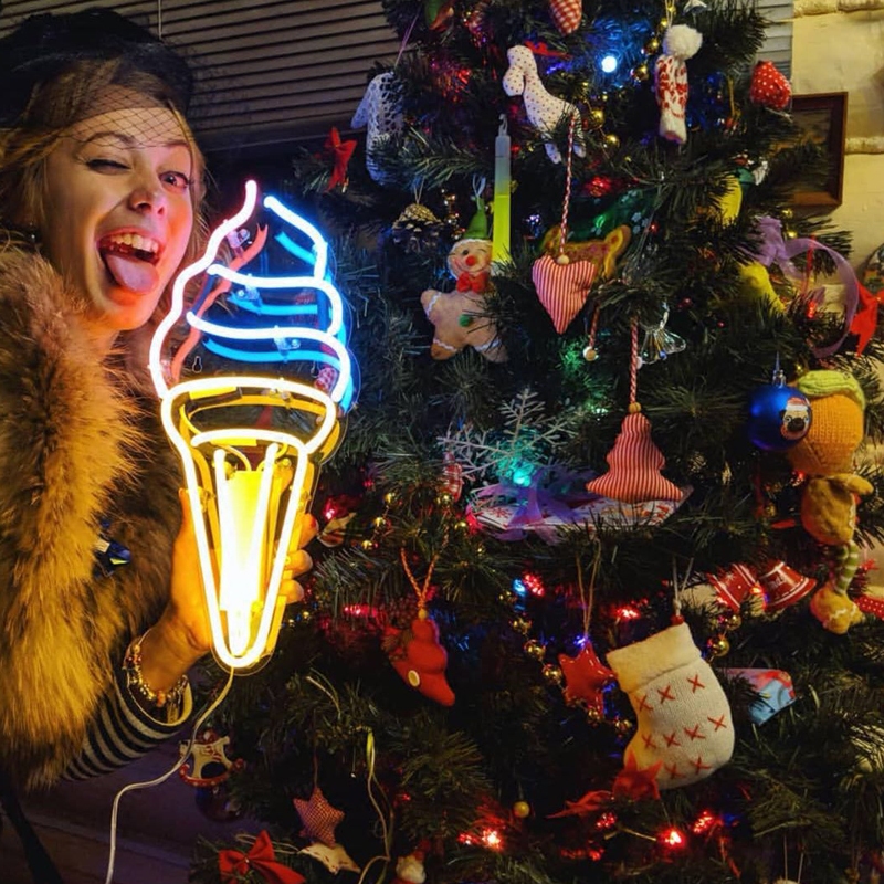 Export flame red lip balloon lights signal letter lights wall decoration lights shop opening girlfriend gift gift