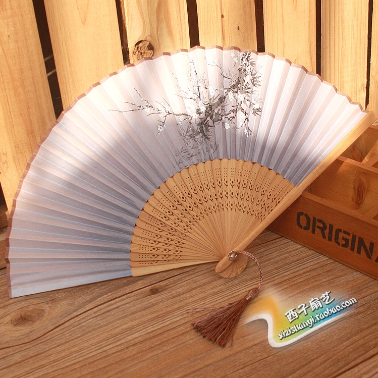 Chinese fan Silk satin surface women's silk fan Female fan Japanese folding fan abroad gift small gift