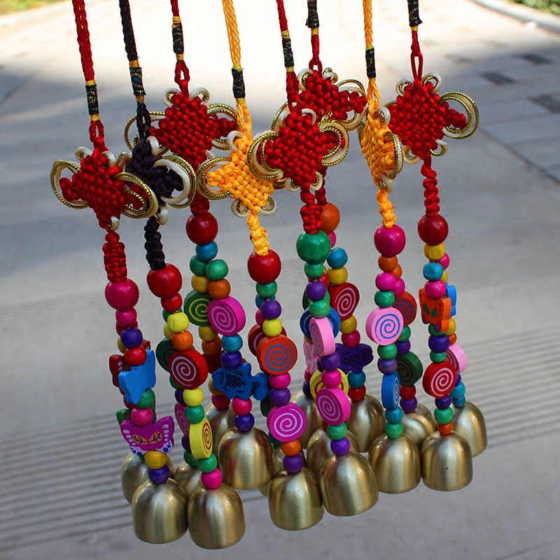 Hanging wind chime metal copper bell bell pendant door decoration Yunnan Lijiang characteristic car hanging creative home decoration