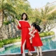 Senji 2018 xuân hè mới từ cổ áo quây cha mẹ-váy đầm đỏ bãi biển ngày lễ mẹ và con gái váy
