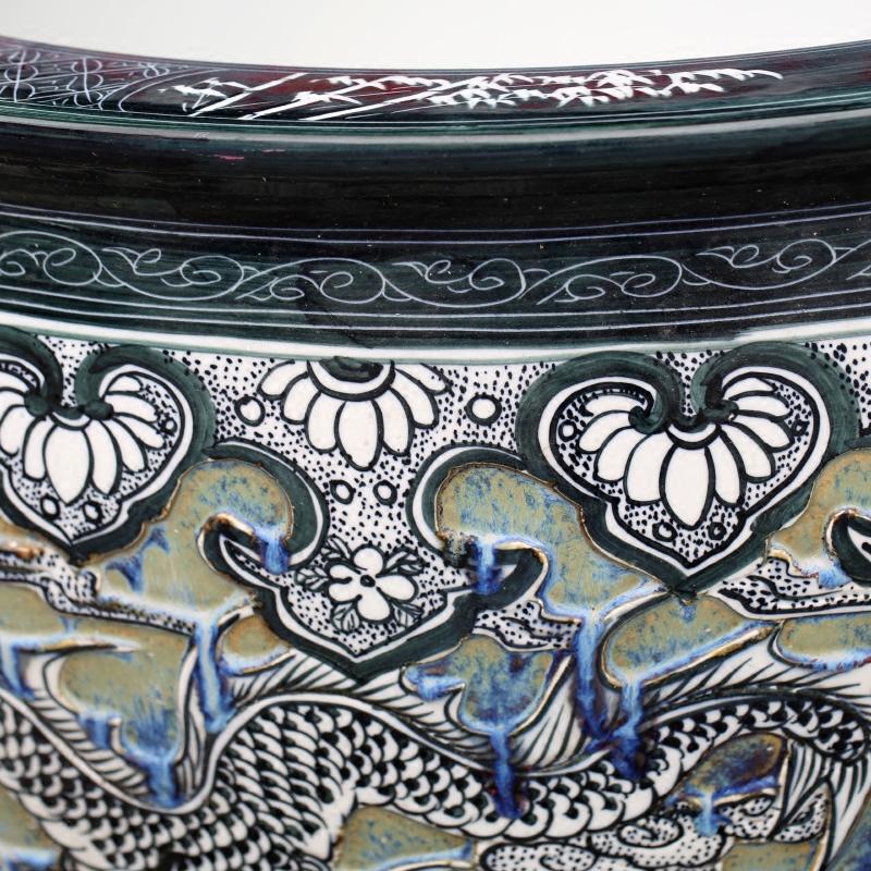 Jingdezhen porcelain carving dragon aquarium water lily cylinder tortoise courtyard large sitting room place the wind water tanks
