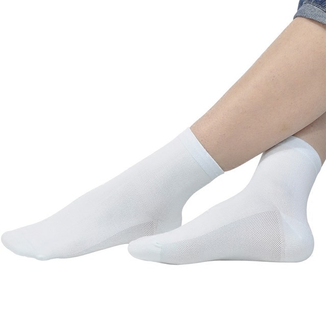 Oti ຮັກພາກຮຽນ spring ແລະ summer ບາງເສັ້ນໄຍໄມ້ໄຜ່ຕາຫນ່າງ breathable ຝ້າຍ deodorant ໄມ້ໄຜ່ຖ່ານ socks ຖົງຕີນກາງ-calf ຂອງແມ່ຍິງ