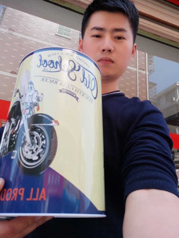 Douyin with the same style of Big Mac can only get in and out of the piggy bank oversized piggy bank banknotes coin change jar gift