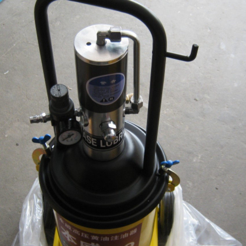 Pneumatic butter machine high-pressure cream lubricator high-pressure oil injection pump 8 type yellow oil gun