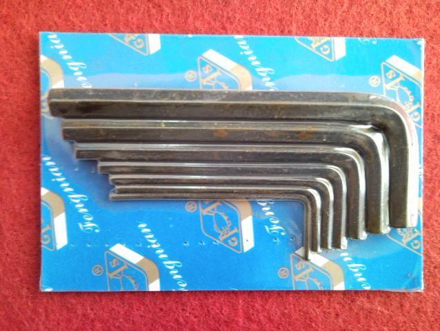 Sewing machine accessories Fengnian Sewing Machine Inner Hexagon Surgery Tool for Knife Axe