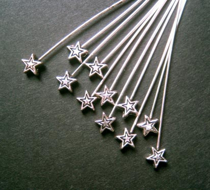 BLUE MOON STAR Ancient Silver Beaded Needle
