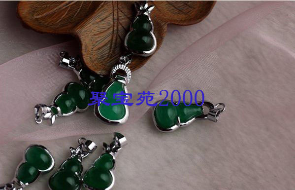 Malay Hyacinth Pendant Gourd Necklace Pendant of Ping An Fluke and Pendant Gifts Jade Pendant Woman
