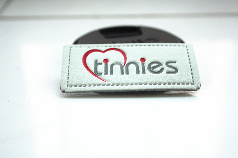 Spot white genuine cowhide screen printing press tinnies word trademark decorative leather brand hat leather label luggage