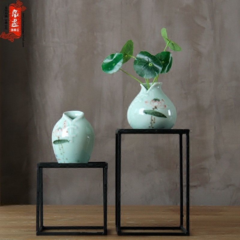 Small mini vase, jingdezhen ceramic Nordic manual creative contracted hydroponic water raise money plant flowers, furnishing articles