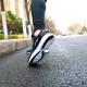 Giày thể thao nam Li Ning mùa xuân và mùa thu mới lưới phản quang thoáng khí nhẹ tập thể dục đêm chạy giày thường