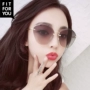Kính râm mới 2018 nữ retro nhỏ châu Âu và Mỹ không khung kính đỏ kính râm UV cá tính kính râm gentle monster