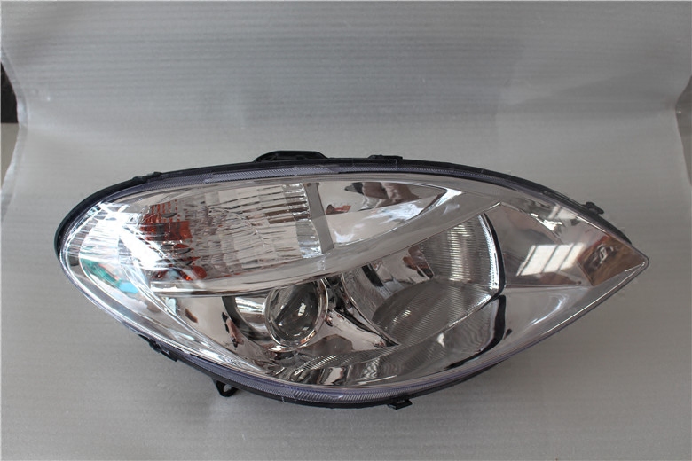 Suitable for Chang'an Benben old living room lamp ordinary sports assembly sc7133 headlight headlight assembly