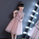 Trang phục trẻ em tay áo nữ trang phục dạ hội bé gái 2018 thời trang mới công chúa váy piano catwalk đoạn ngắn