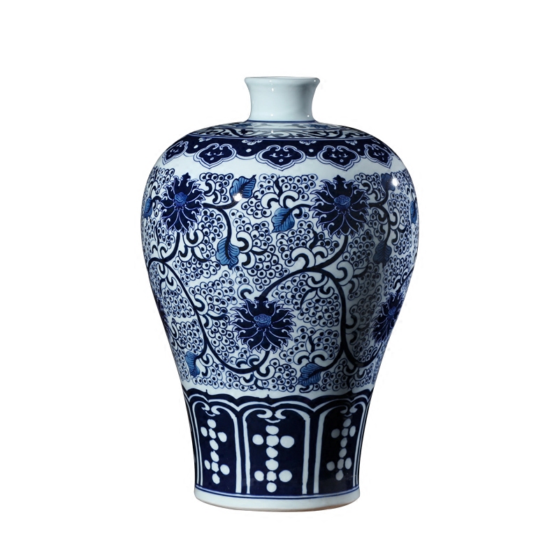 Jingdezhen ceramics vase study office furnishing articles model between blue and white porcelain handicraft decoration classical Ming and the qing dynasties