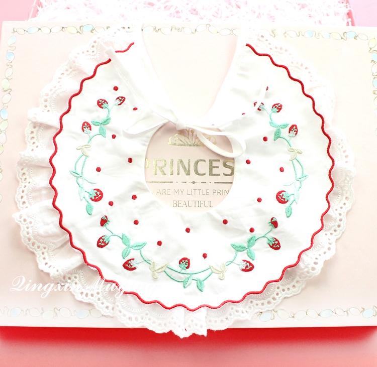 Spring and Autumn Heavy Industry exquisite embroidery cute baby girl cotton bib lace embroidery baby beautiful thin saliva towel