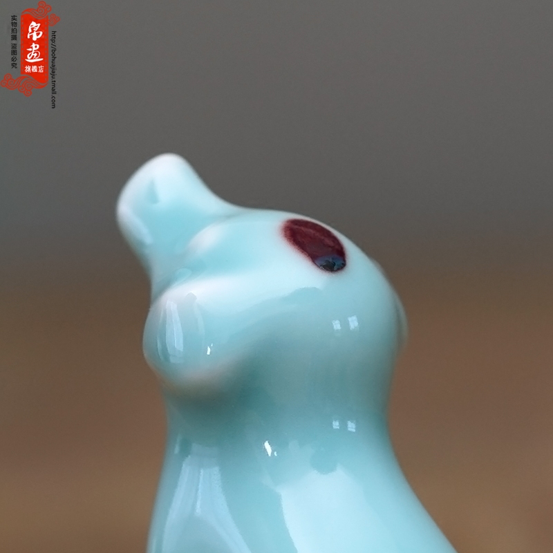 Jingdezhen ceramic furnishing articles horse zodiac dog desktop celadon hand the family decorates a small place decoration is to express it