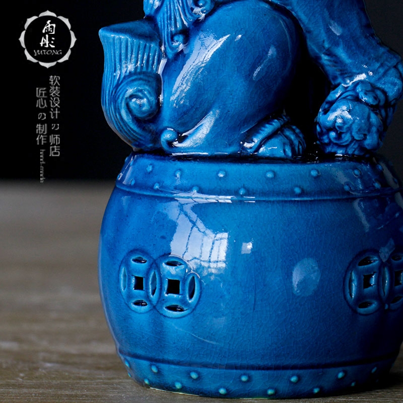Jingdezhen ceramic blue lion dog animal furnishing articles of new Chinese style living room porch decoration process