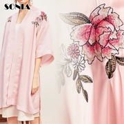 Mùa hè 2018 mới cao cấp VS satin voan tùy chỉnh với áo choàng lụa thêu hoa màu hồng đẹp - Night Robe