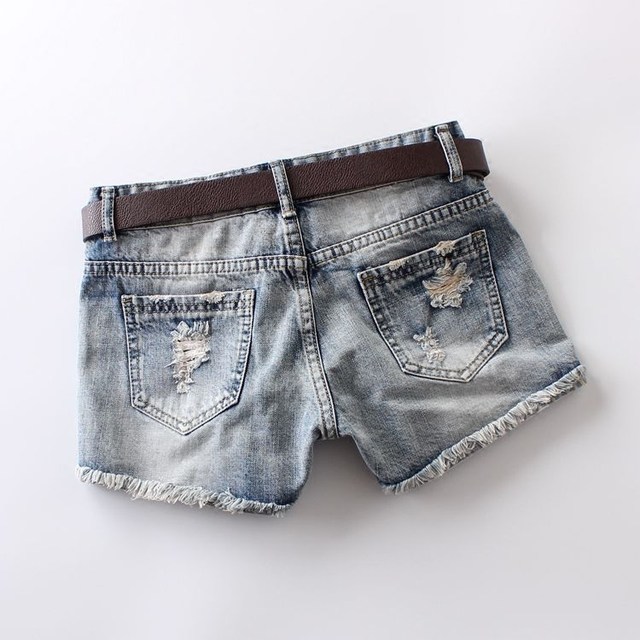 New style shorts for women, summer jeans, ripped, printed, mid-waist hot pants, whitened, light-colored raw edges, loose and slimming