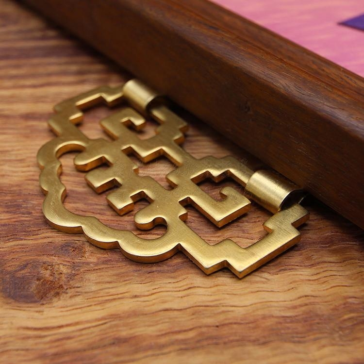 Brass Plaque Wooden Bracket Fixed Hanging Hook Calligraphy Frame Hook Picture Hook Antique Cross-Stitch Decorative Hook Photo Frame Accessories Brass Plaque Wooden Bracket Fixed Hanging Hook Calligraphy Frame Hook Picture Hook Antique Cross-Stitch Decorative Hook Photo Frame Accessories