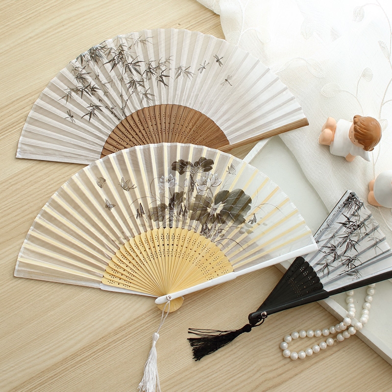 Ancient feng shui ink antique folding fan women's fan Chinese style gift folding fan white Hanfu qipao dance fan